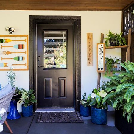 Rayleigh Riverfront Retreat- Peaceful Garden Oasis-25 Minutes To Ski Hill Kamloops Ngoại thất bức ảnh