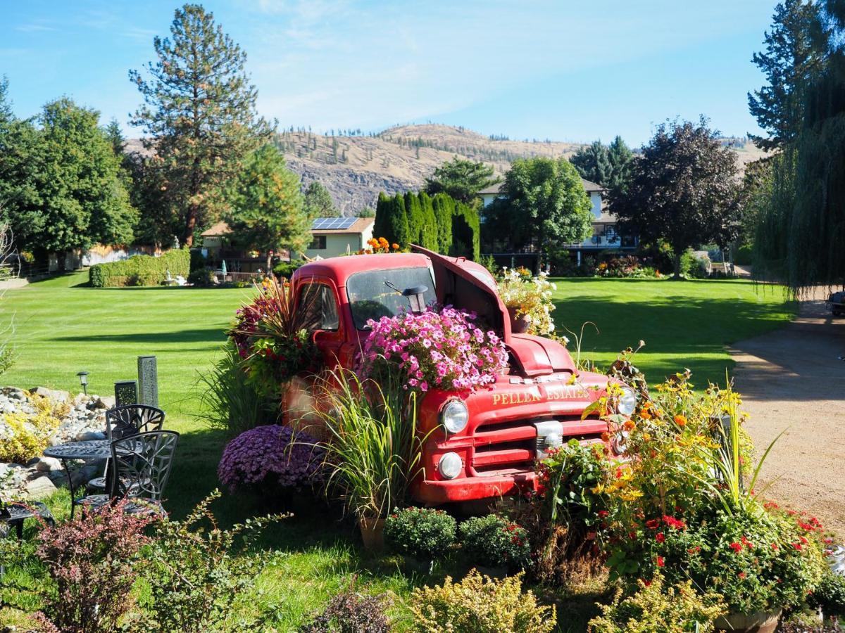 Rayleigh Riverfront Retreat- Peaceful Garden Oasis-25 Minutes To Ski Hill Kamloops Ngoại thất bức ảnh